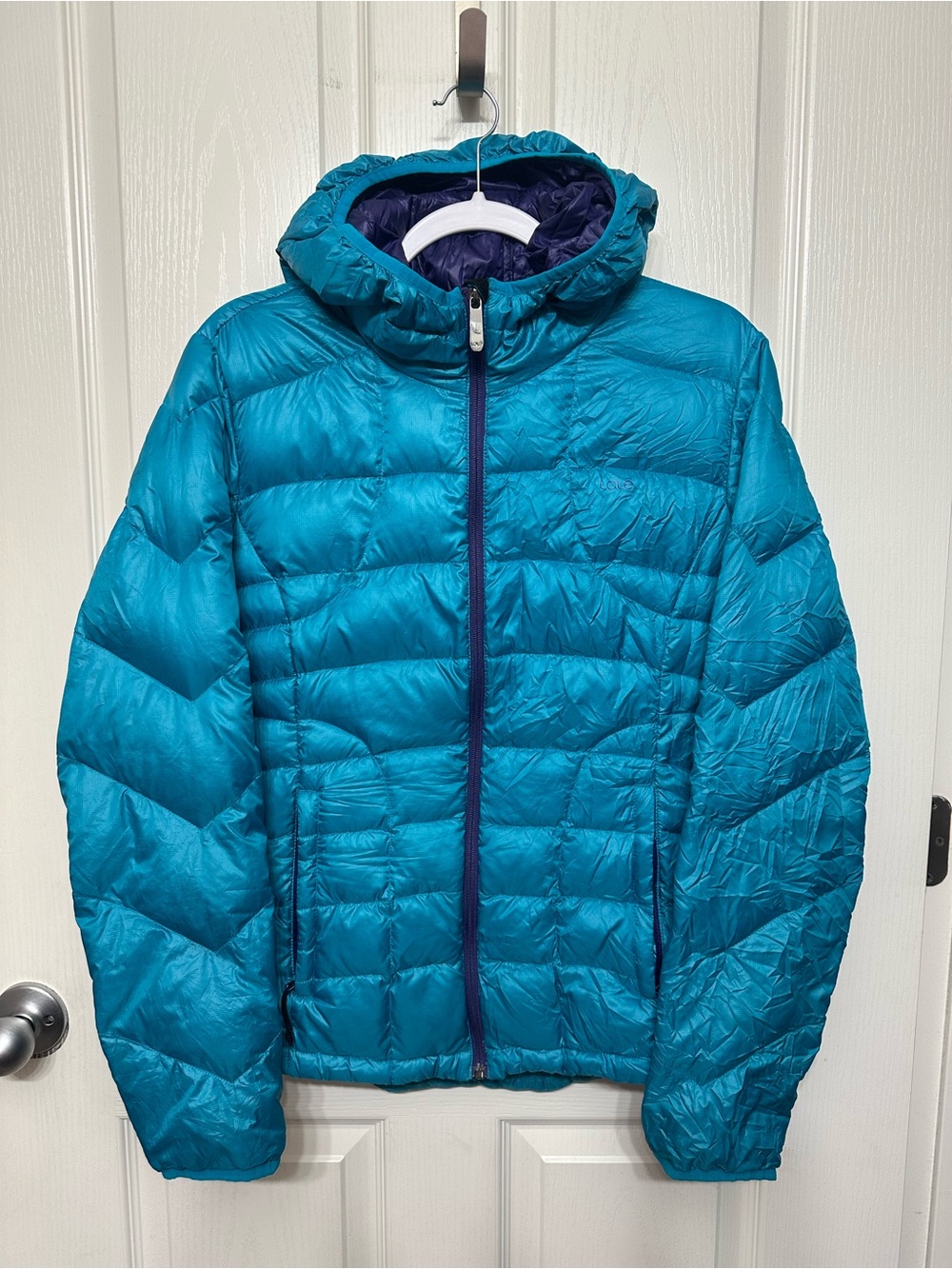 Lolë Women’s Packable Down Puffer Jacket- Large